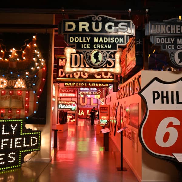 American Sign Museum